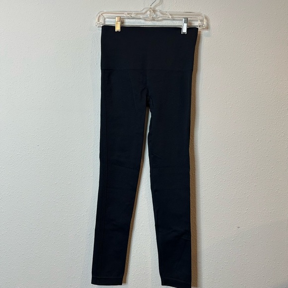 Spanx Navy High-Waisted Leggings size M - Picture 1 of 3